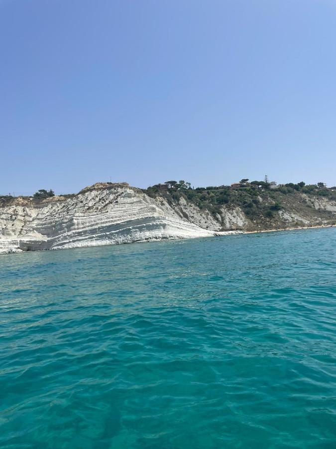 Case Vacanze Baia เรอัลมอนเต ภายนอก รูปภาพ